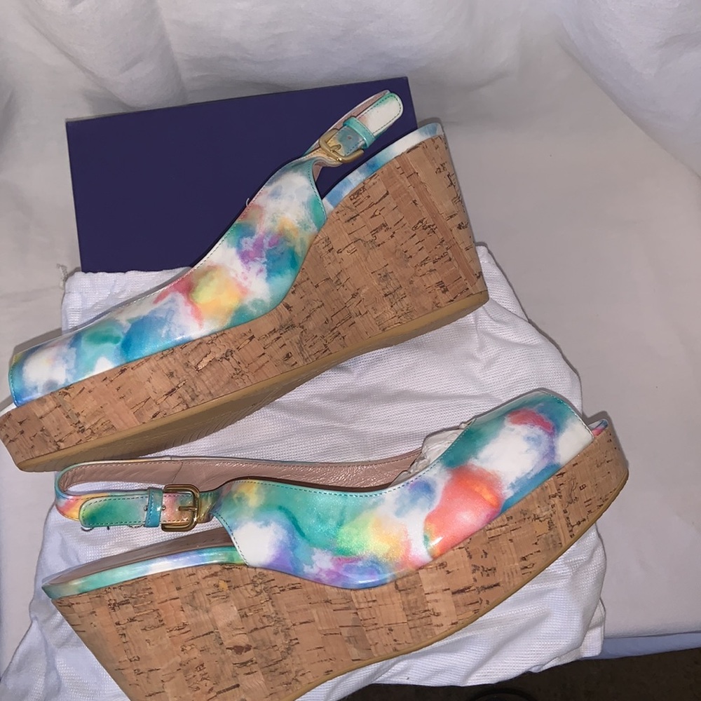 Like New Condition Multi Color, Wedge One Shoe Mu… - image 6